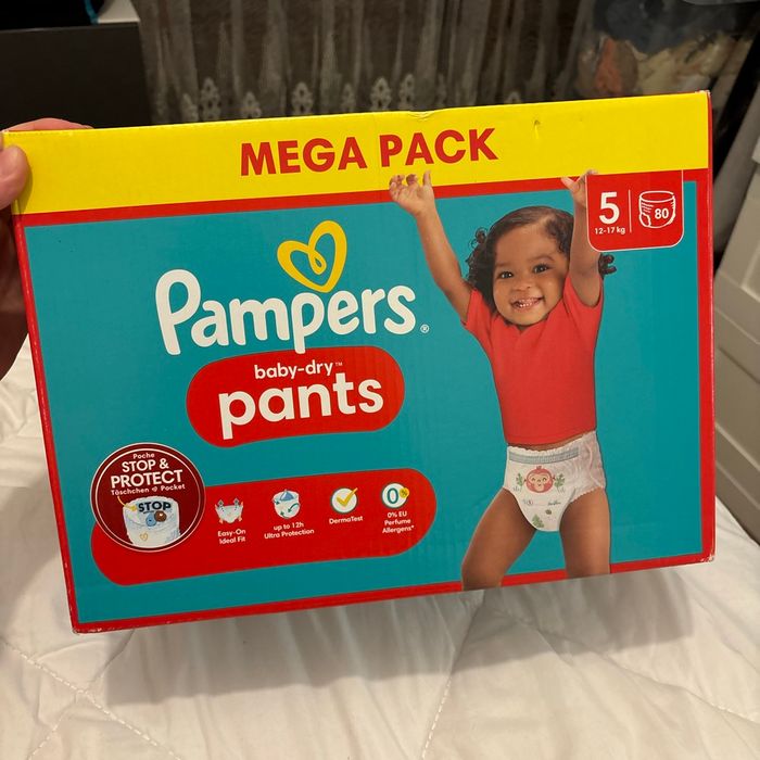 Carton couche Pampers pants taille 5 - photo numéro 2