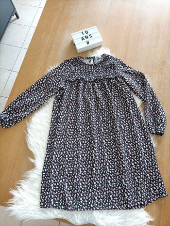 Robe neuve 10 ans