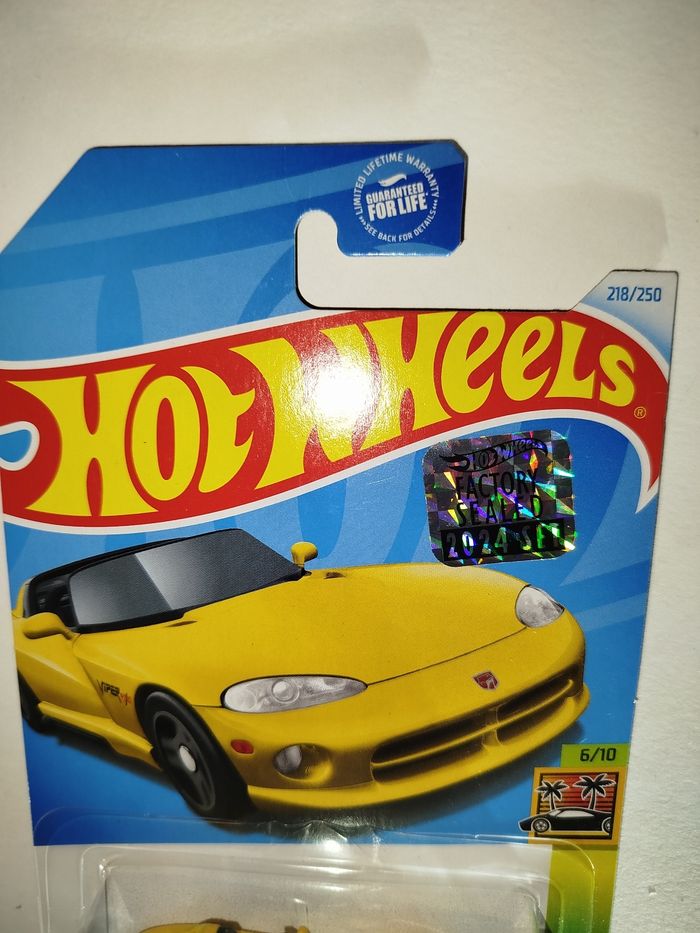 Hot Wheels '92 Dodge Viper RT/10 2024 - photo numéro 8