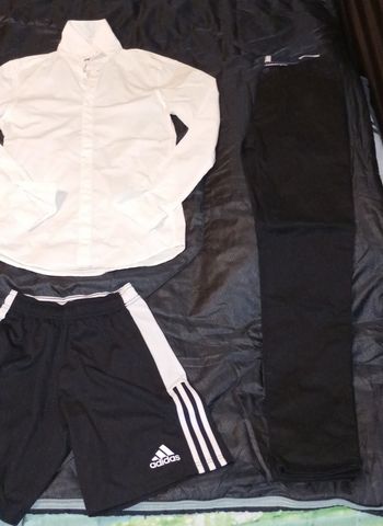 Vêtements garçon taille 14 ans 