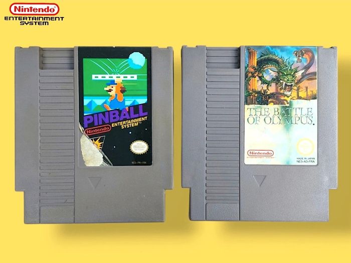 Lot 2 cartouche de jeu Nintendo NES Battle of Olympus + Pinball