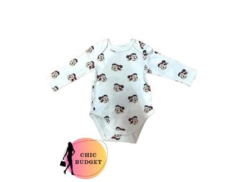 body manches longues disney blanc taille 3 mois