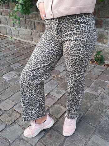 Jean large Québec léopard Taille 8 ans