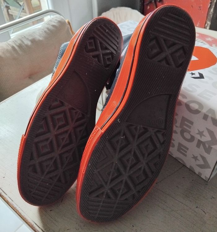 Baskets montantes COMME DES GARÇONS Play X Converse. - photo numéro 4