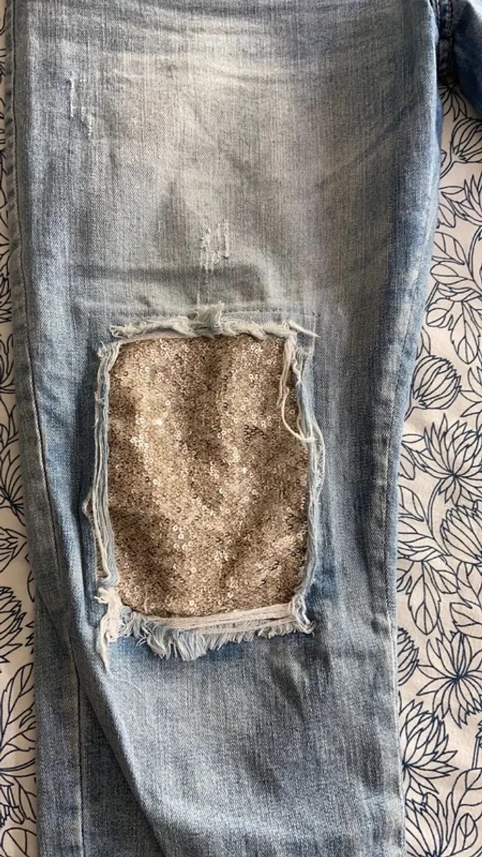 Jean details en sequins - photo numéro 4