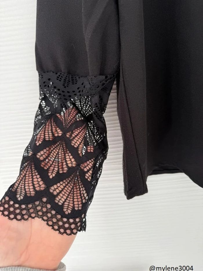 Haut blouse noire élégante uni col rond en dentelle manches longues - photo numéro 3