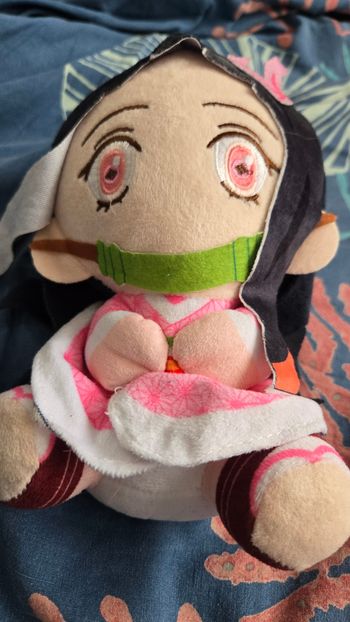 Peluche demon slayer Nezuko