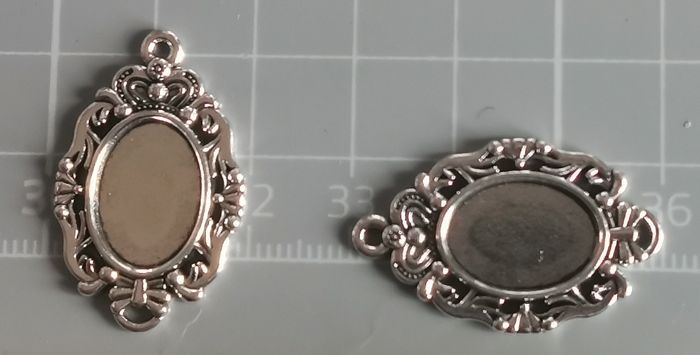 3 x pendentifs supports cabochons PF ornementés ovales en métal argenté - photo numéro 4