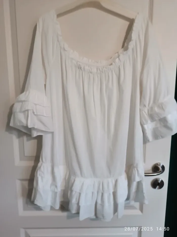 Blouse ample à volants blanche - photo numéro 2