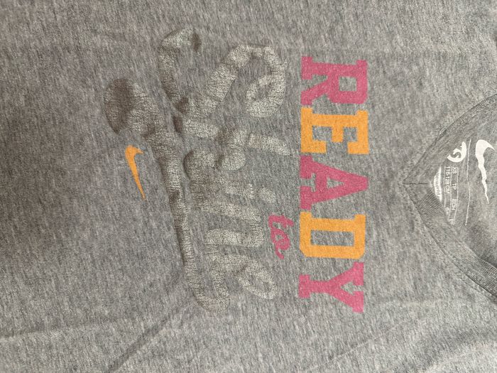 T shirt Nike 6-8 ans - photo numéro 2