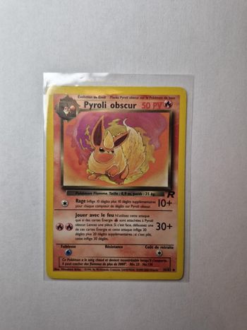 Piroly obscur 35/82 Teamrocket