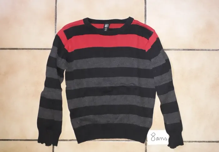 Pull 8 ans garçon