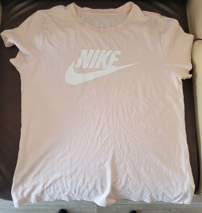 Tee shirt nike