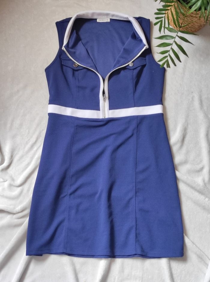 Robe sixtine cache cache taille L - photo numéro 2