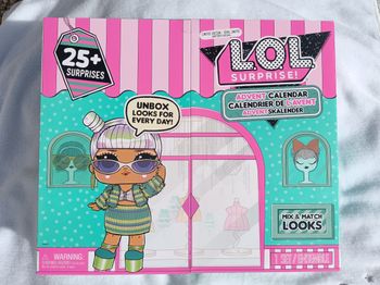 Calendrier de l'avent Lol surprise neuf