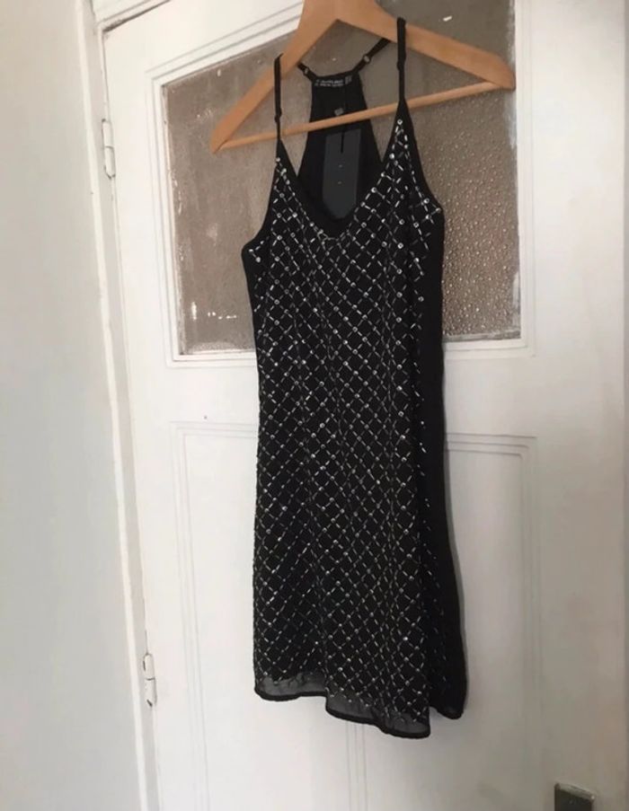 Robe/tunique Marque Bershka neuve avec étiquette taille XS - photo numéro 10