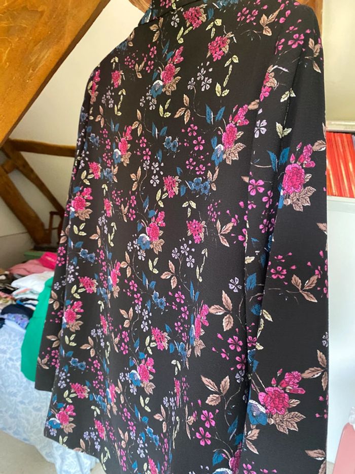 Veste  kimono noire fleurie 40 - photo numéro 3