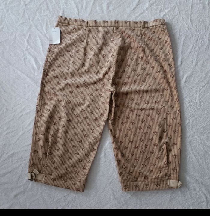 Pantacourt modissimo d'environ 72 cm en 48 - photo numéro 5