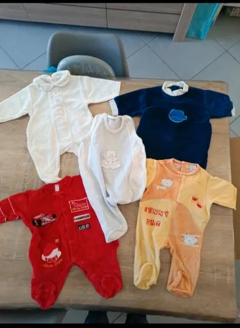 Lot 5 pyjamas garçon 3 mois