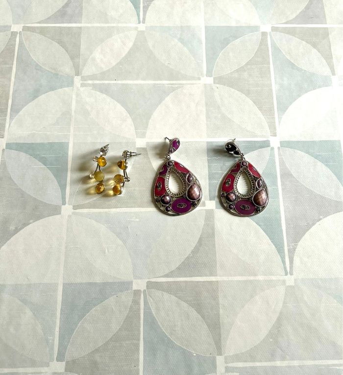 Lot de 2 paires de boucles d’oreilles - Etat: Neuf