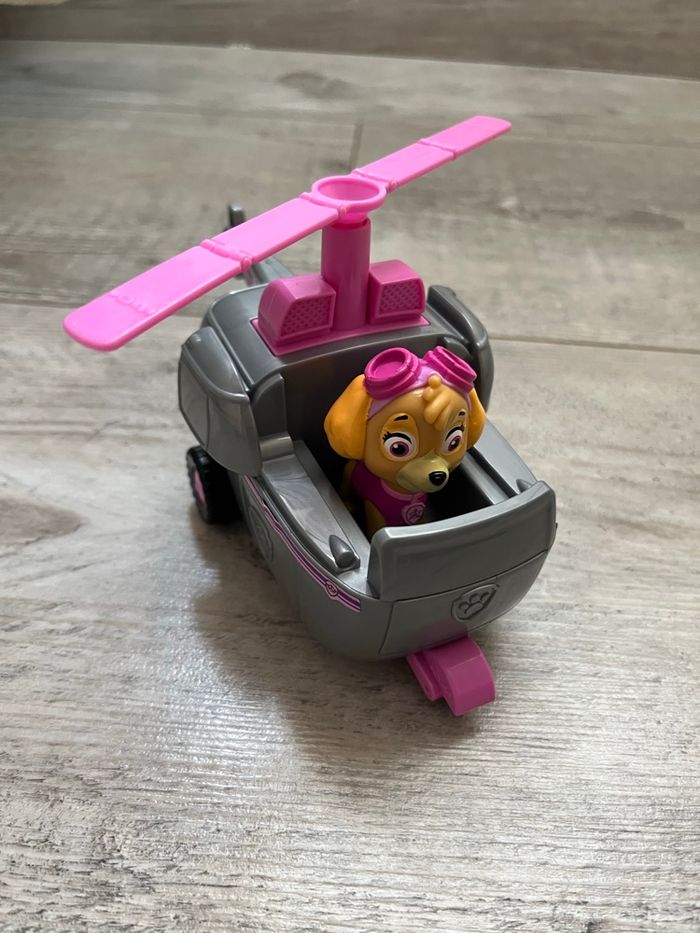 Chase et Stella pat patrouille, figurines neuves - photo numéro 6