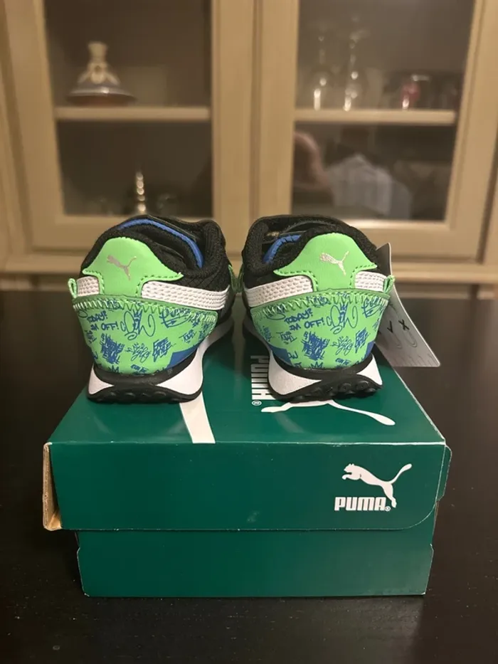Baskets Puma Future Rider Graffiti bébé – Pointure 22 (UK 5 / US 6C) - photo numéro 2