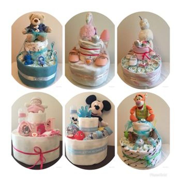 Gâteau De Couches Tricycle Bleu - Cadeau Original Naissance Ou Baptême - Fait Avec Des Couches Pampers