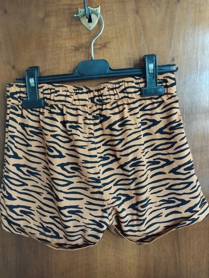 🤎 Zeeman - Short - 11 ans 🤎 - photo numéro 2