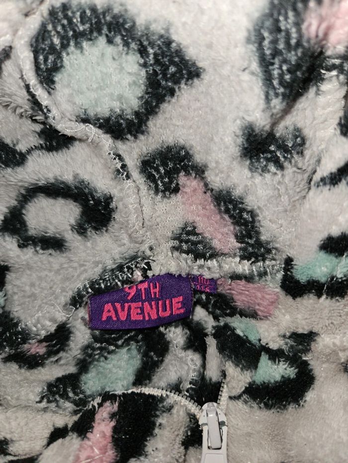 Pyjama/combinaison fille 5/6 ans - photo numéro 3