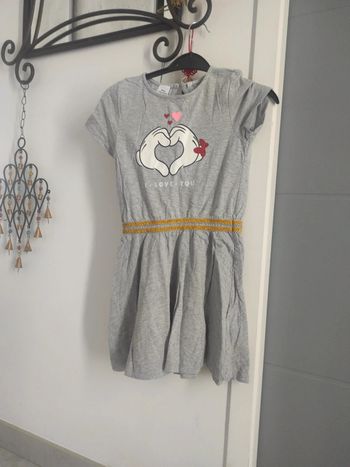 Robe Disney Minnie mouse 8 ans