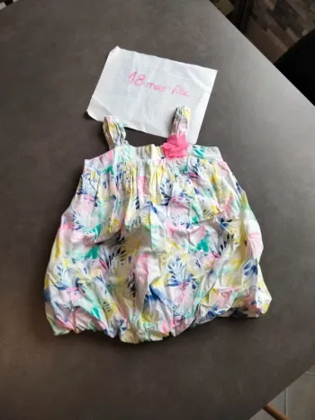 Robe bretelles Tape à l'oeil