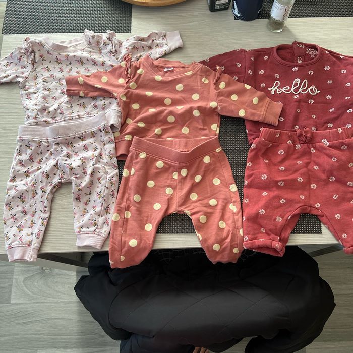 Lot survêtement bébé fille 1/3 mois