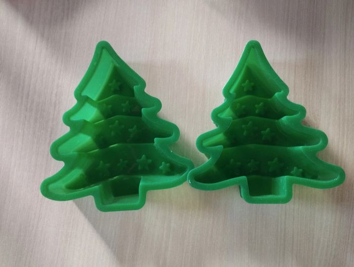 Moules silicone sapins de noël - photo numéro 2