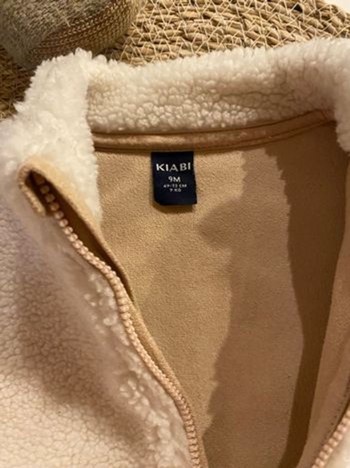 Veste bouclettes 9 mois - photo numéro 3