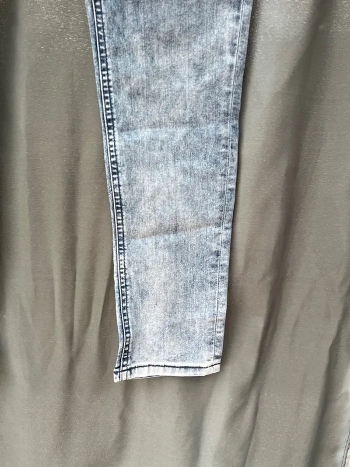 Jean skinny fit - photo numéro 4