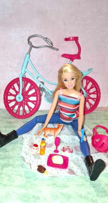 Barbie à vélo