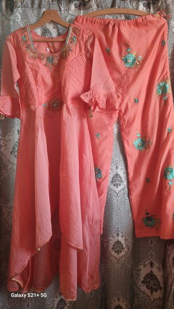 Ensemble habit indien M