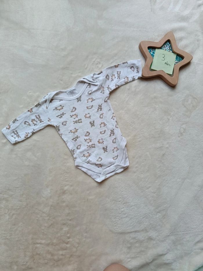 Lot bodies 3 mois Petit Bateau - photo numéro 11