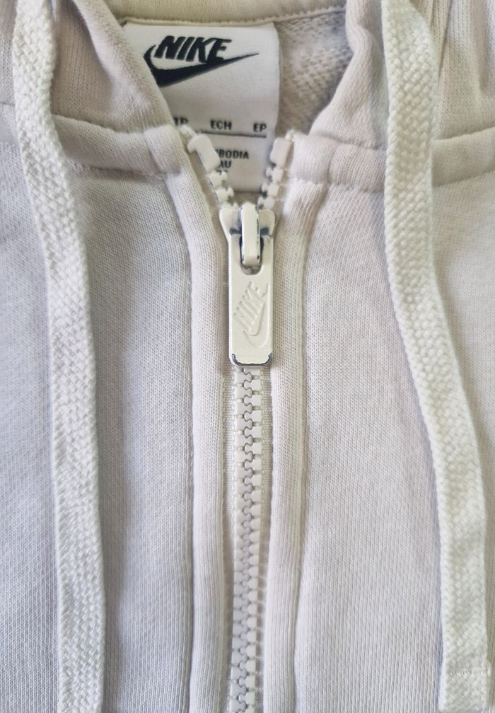 Veste  à capuche  , femme   , Nike , taille XS - photo numéro 4