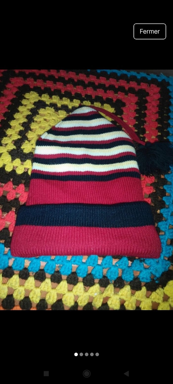 Bonnet e5 - photo numéro 2