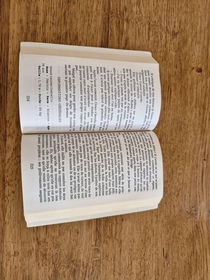 Livre de poche. Sauve moi . GuillaumeMusso. - photo numéro 4