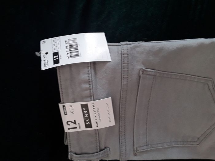 JEAN NEUF 12 ANS - photo numéro 3