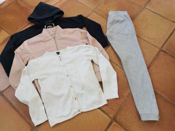 lot de 4 vêtements fille 10 ans