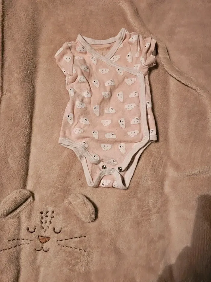 Bodie manche courte 1 mois