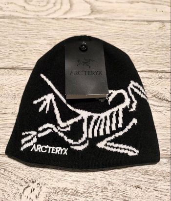 Bonnet Arc’teryx neuf avec étiquette - noir 