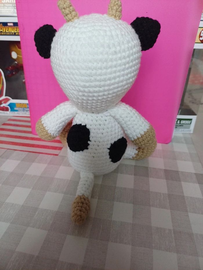 Vache amigurumi - photo numéro 3
