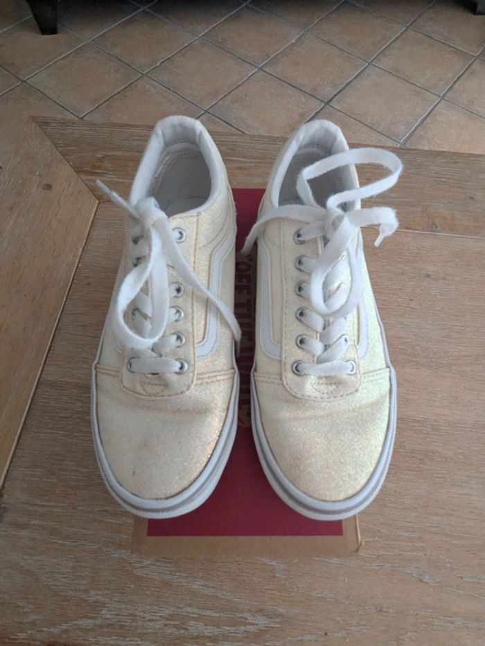 Basket Vans taille 32 paillettes