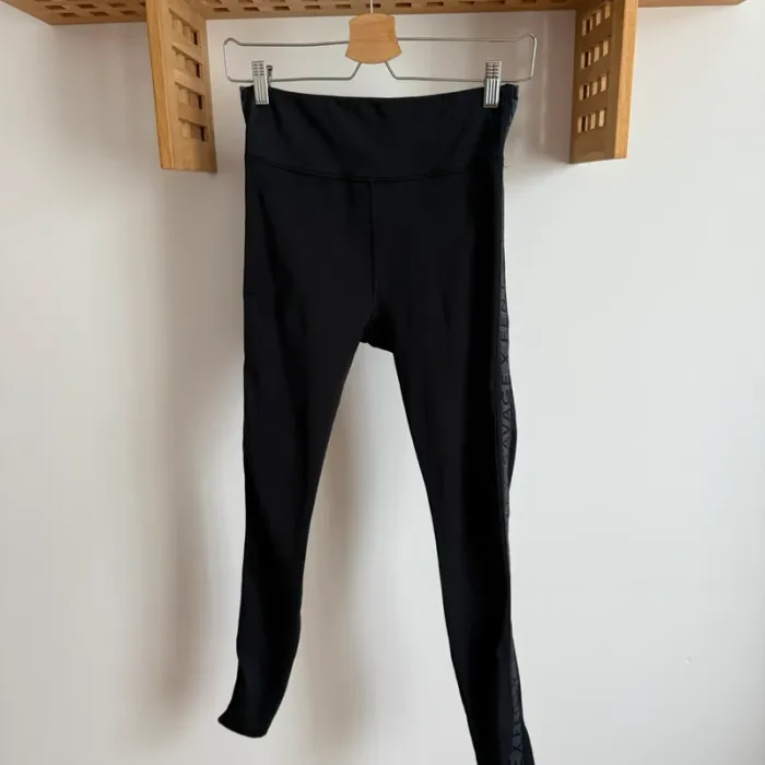 Legging noir Savage x Fenty taille M - photo numéro 3