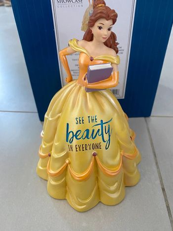 Figurine disney princesse belle expression