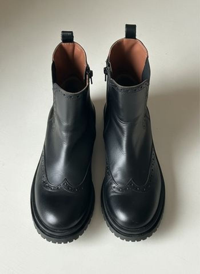 Boots 100 % cuir véritable - Zara – Taille 38 – Excellent état – 19 € seulement - photo numéro 2